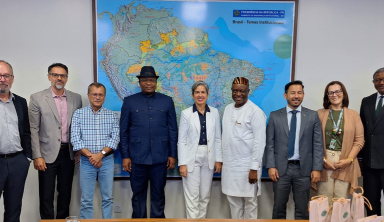 Brasil e Camarões discutem novas parcerias para fortalecer a cadeia do cacau