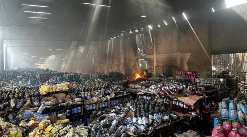 incêndio destruiu fábrica de produtos químicos e um homem foi encontrado morto, em Barreiras, oeste da bahia