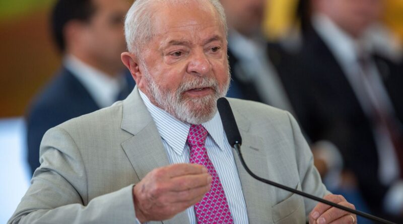 Plano Safra: 'o problema conosco é ideológico, não é de dinheiro', diz Lula