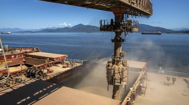 Embarque soja Paranaguá