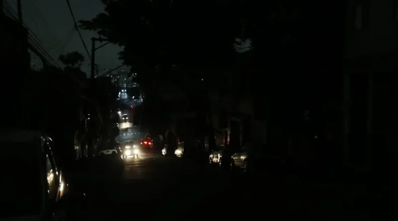 Aneel realiza reunião de emergência para solucionar falta de energia em São Paulo