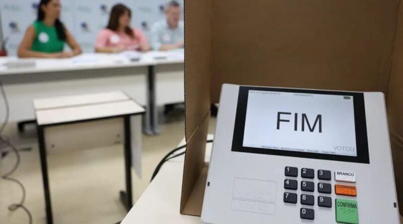 urna eletrônica eleição 2024