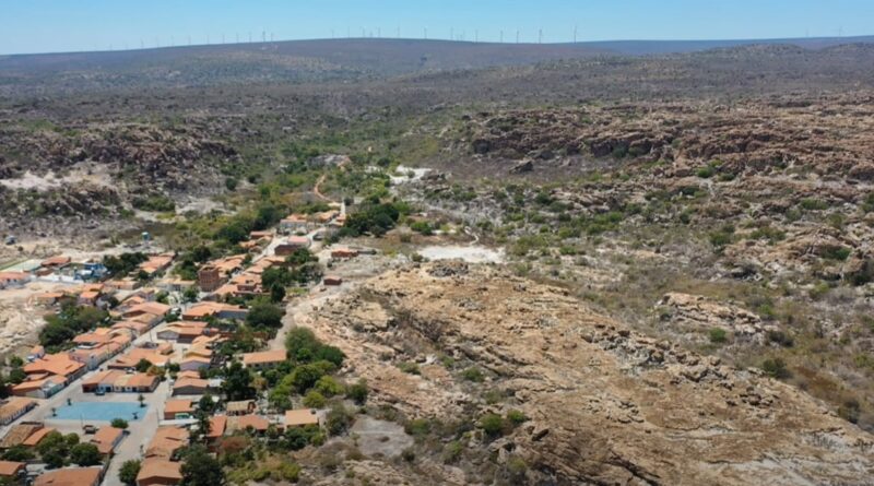 área de diamantes, exploração mineral, leilão, gentil do ouro, chapada Diamantina, Bahia, Serviço Geológico Brasileiro, SGB, Distrito de Santo Inácio