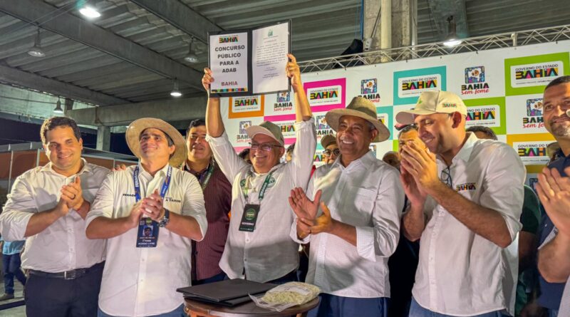 Paulo Sérgio Luz, presidente da Adab, comemora novo concurso público da Adab