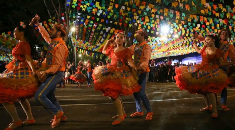 FESTA JUNINA NO BRASIL