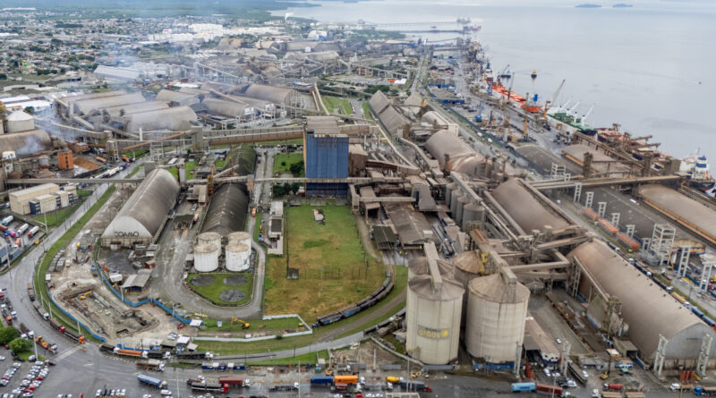Obras no Porto de Paranguá