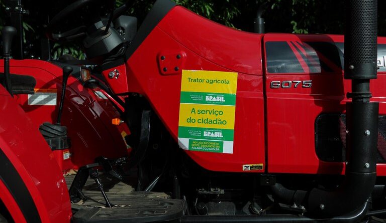 máquina agrícola doação Mapa