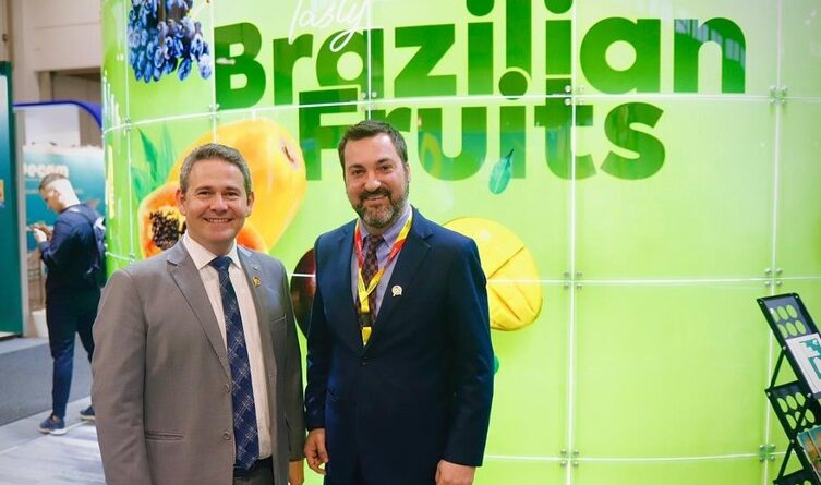 Delegação brasileira durante a Fruit Logistica, na Alemanha