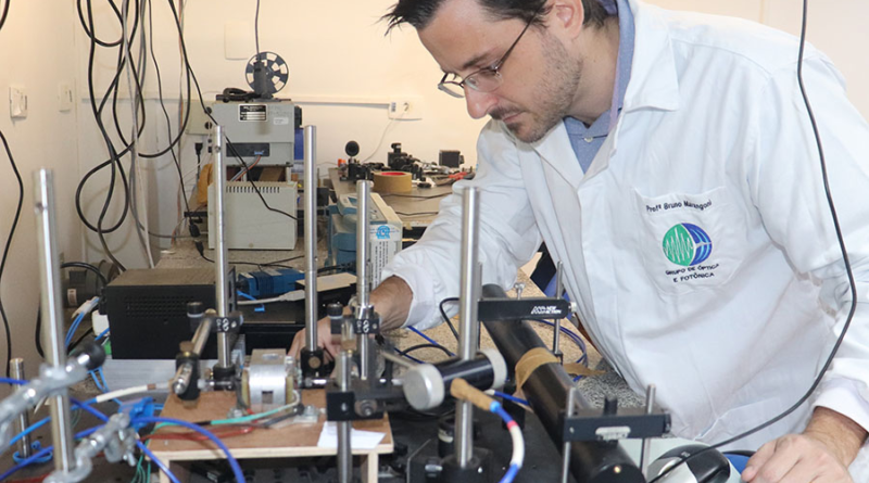 Tecnologia usa laser e IA para identificar milho transgênico com precisão e rapidez