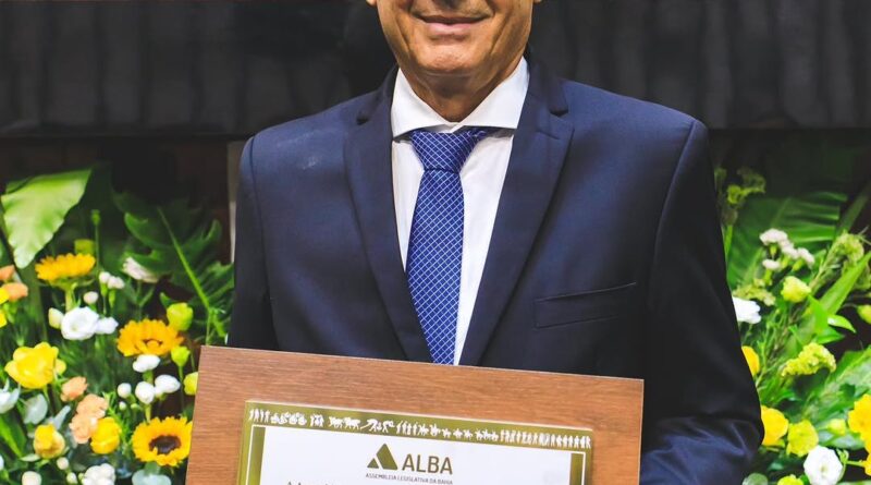 Produtor rural, Odacil Ranzi, recebe Título de Cidadão Baiano