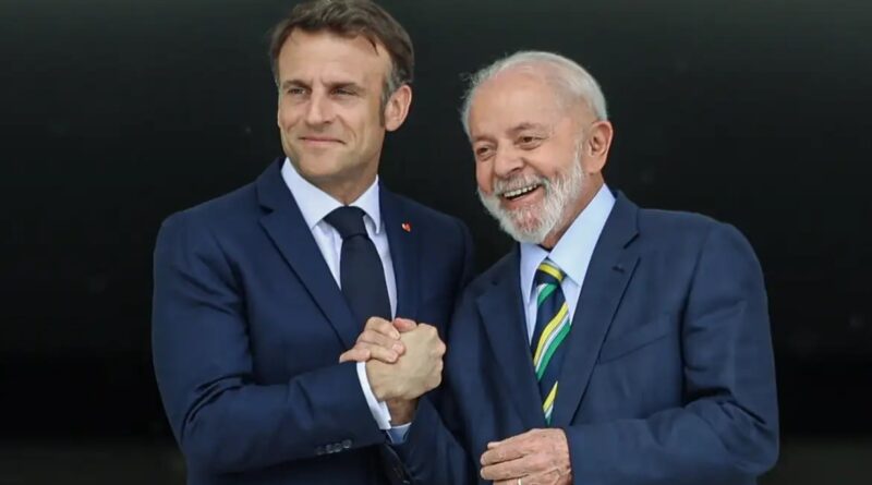 Lula pede que Macron 'abra coração' para acordo com Mercosul