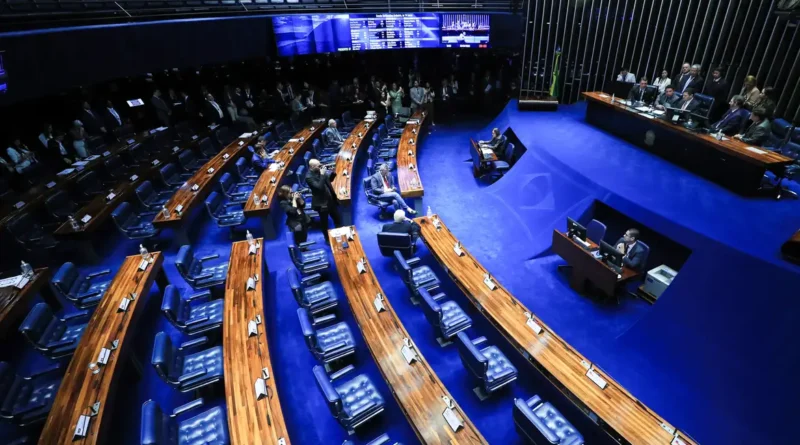Senado segue Câmara e também derruba decreto do IOF