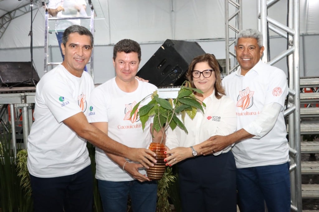 autoridades, cacauicultura 4.0, doação mudas de cacau, evento, oeste da bahia