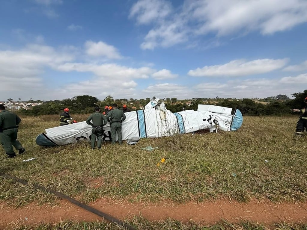 Aeronave de instrução queda SP