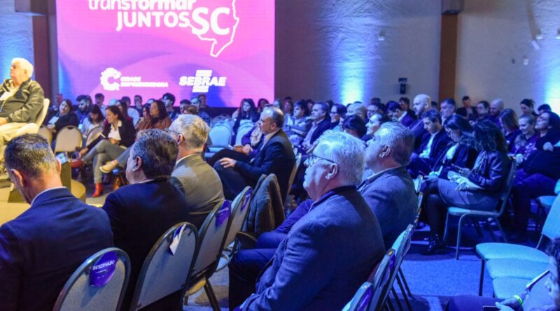 Missão técnica do Sebrae/SC marca presença no Transformar Juntos 2025