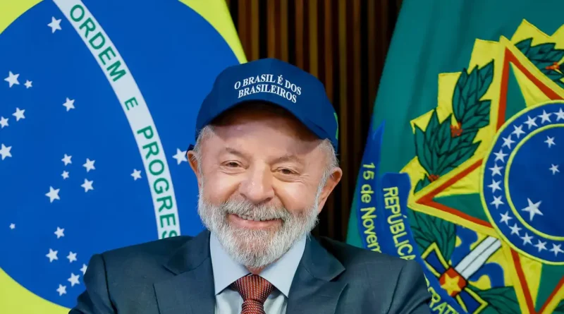Lula fala em negociar tarifaço, mas diz que não aceita que país seja tratado como subalterno