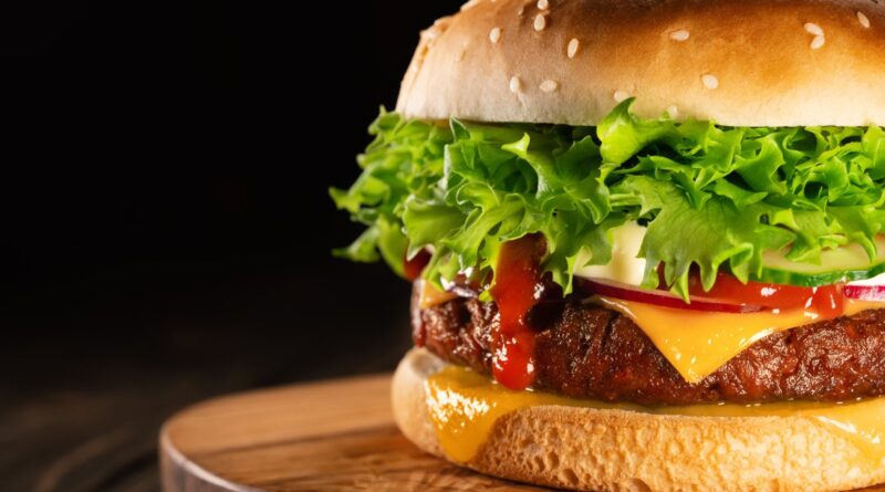 Sem Brasil, lanchonetes enfrentam preços mais altos de carne nos EUA