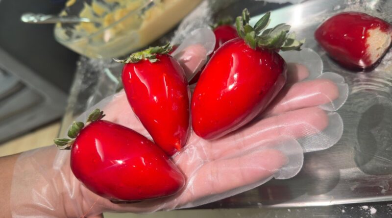 A receita do morango do amor: o doce que conquistou a internet