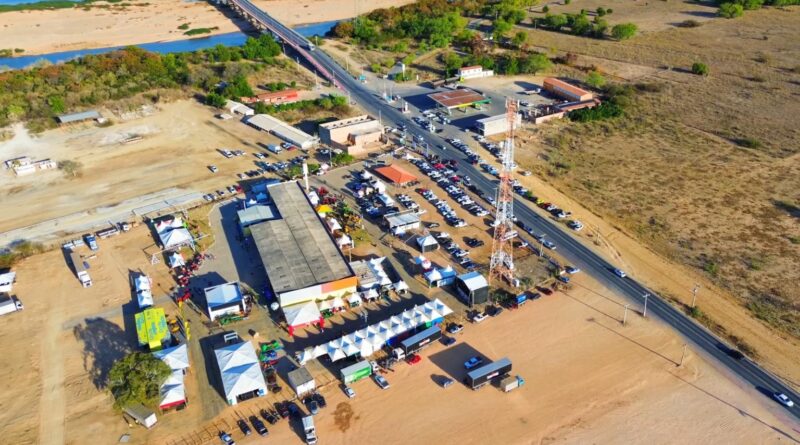 Barra Agroshow atrai mais de 12 mil pessoas e destaca potencial da fruticultura