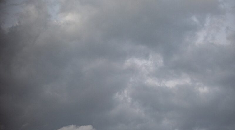 Rajadas de vento de quase 100 km/h no Brasil; chuvas, temporais e frio duram até quando?