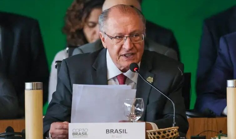 Geraldo Alckimin participa da abertura da Pré-COP, em Brasília
