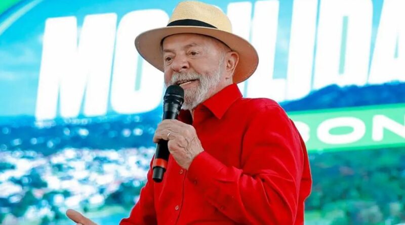 Avião da FAB usado por Lula em viagem a Belém apresenta falha