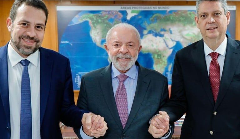 Guilherme Boulos, Lula