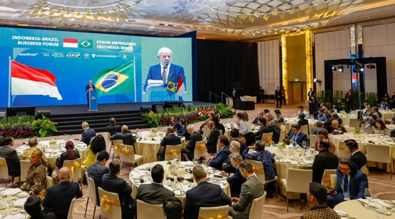 'Ninguém mais precisará pedir esmola para preservar nossas florestas’, diz Lula sobre novo fundo