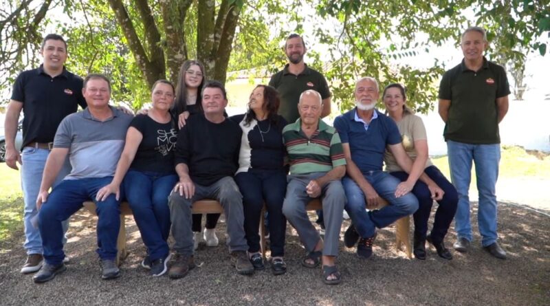 quatro décadas de avicultura e superação em família