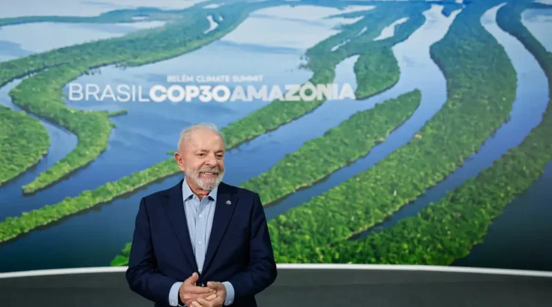 Lula fala em 'COP da verdade' e cobra ação global contra crise climática em Belém