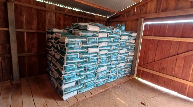 Armazenamento, insumos agrícolas, pecuária