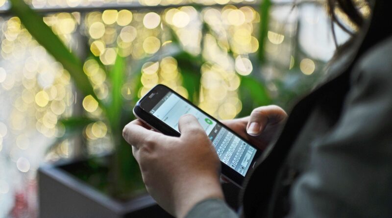 celular, smartphone, whatsapp