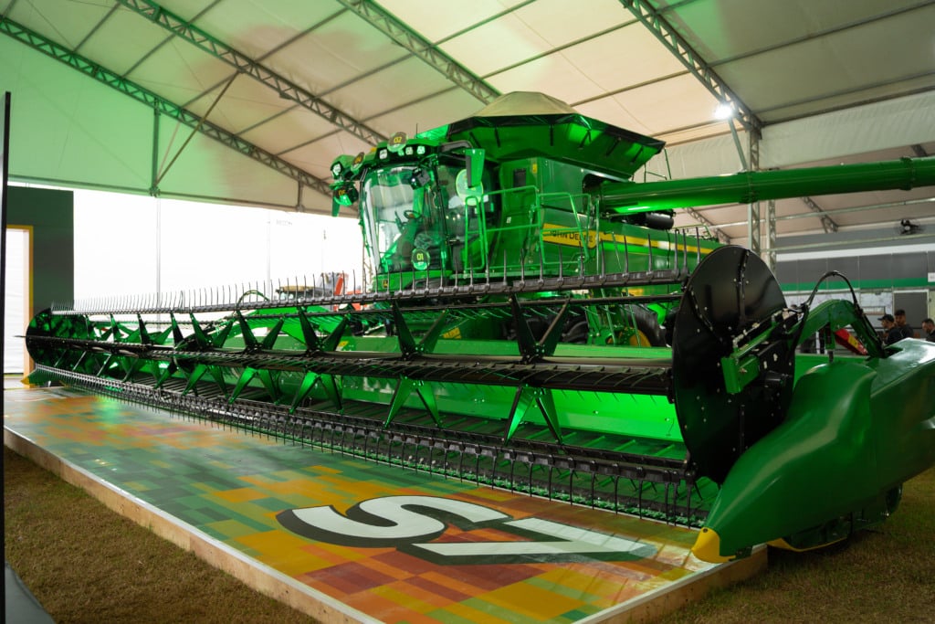 colheitadeira John Deere