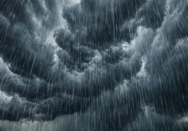 Chuvas podem ultrapassar 200 mm em duas regiões do país até o fim da semana, alerta Inmet