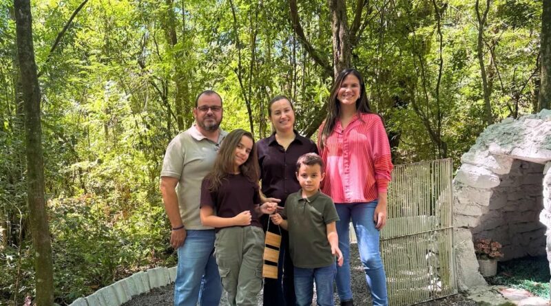 Família do Paraná profissionaliza gestão e atinge marca de 400 mil aves