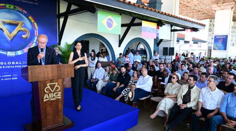 Cerimônia de abertura da Expozebu 2026