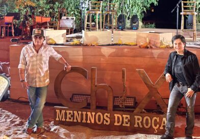 Chitãozinho e Xororó voltam às origens com ‘Meninos de Roça’, uma homenagem ao sertanejo raiz