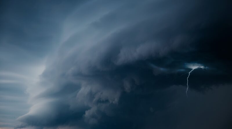 ciclone chuva tempestade