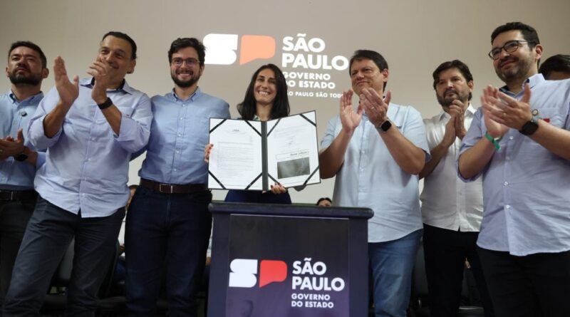 Tarcísio anuncia pacote de investimento no agro durante a Agrishow 2026