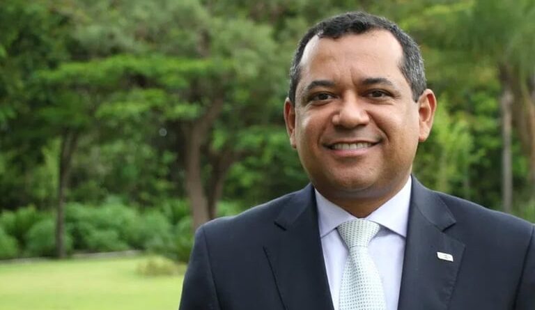 Cleber Oliveira Soares assume o cargo de secretário-executivo do Ministério da Agricultura