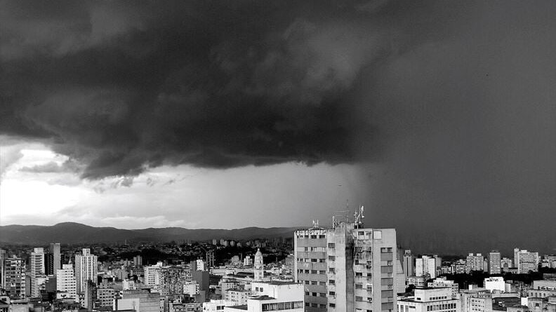 Chuva forte tempestade
