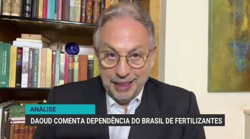 Dependência do Brasil em fertilizantes é tema de análise crítica