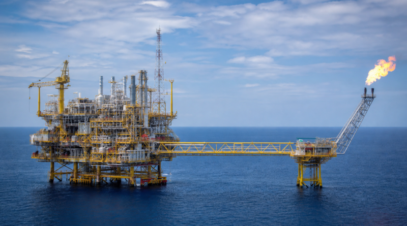 Brasil renova recorde de produção de petróleo e gás natural em abril