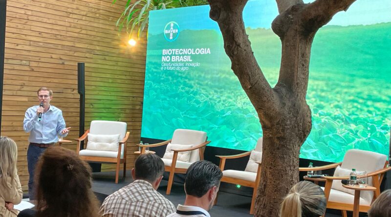 Como a biotecnologia ajudou a colocar o Brasil no topo da produção mundial de soja?