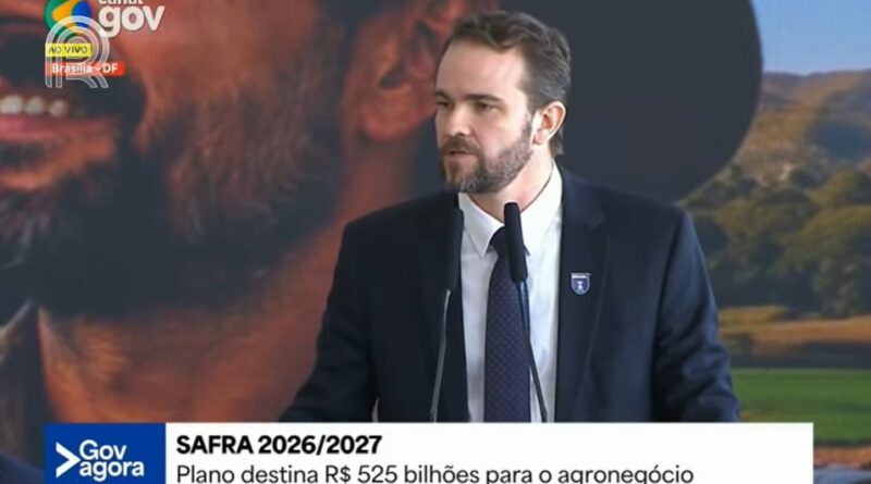 Ministro da Fazenda, Dario Durigan, durante anúncio do Plano Safra 2026/27