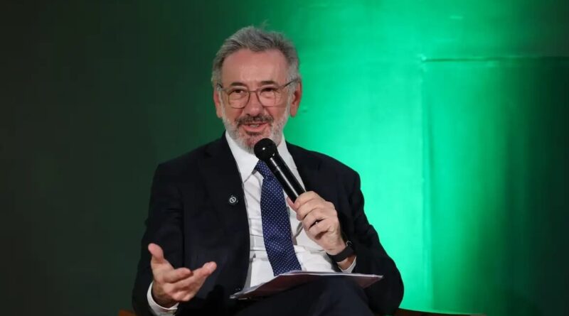 ministro do Desenvolvimento, Indústria, Comércio e Serviços (MDIC), Márcio Elias Rosa