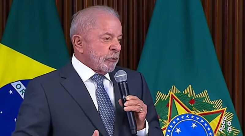 Lula na reunião ministerial