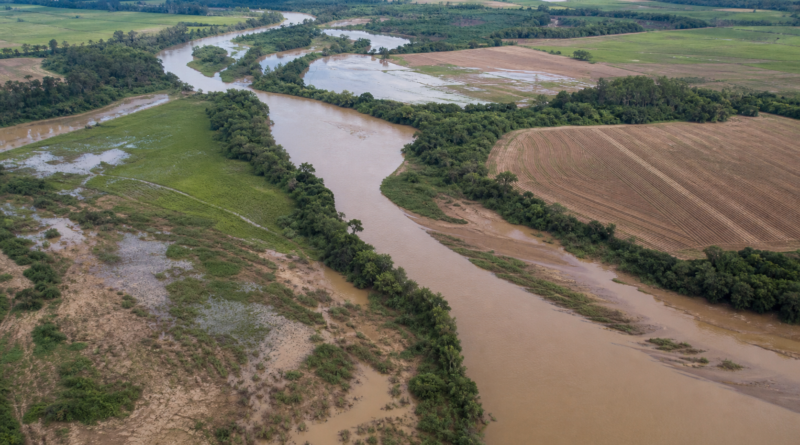 Mapa e Embrapa lançam notas técnicas para reconstrução rural no RS