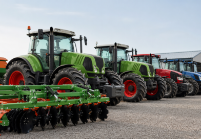Estado entrega máquinas e equipamentos agrícolas a municípios nesta quinta-feira