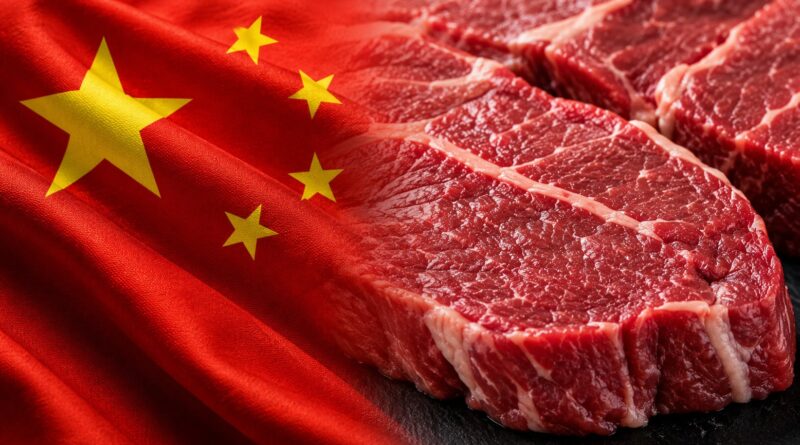 Imagem mostra bandeira da China sobreposta por uma imagem de carne bovina
